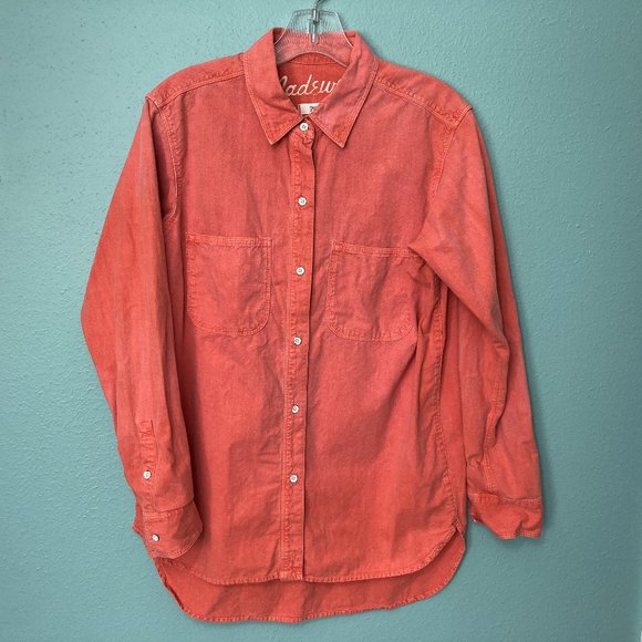 Madewell Tops - Madewell Ex-Boyfriend Perfect Chambray in Sunset